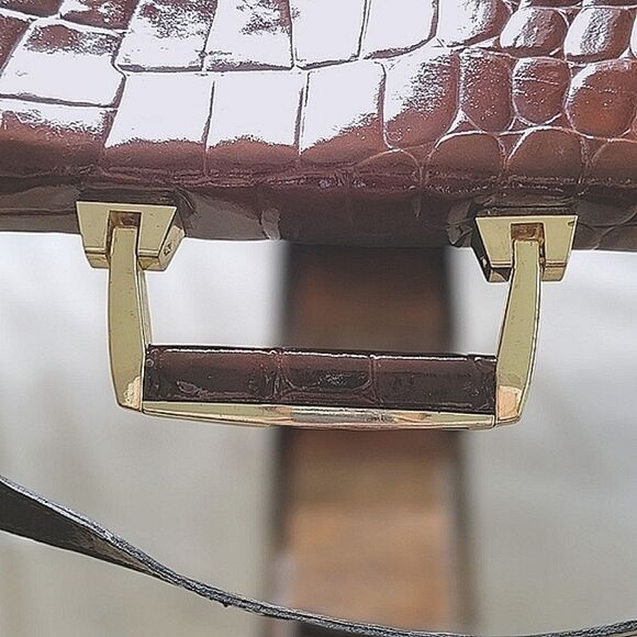Vtg 80s chestnut croc embossed patent leather shoulder satchel - Picture 13 of 15